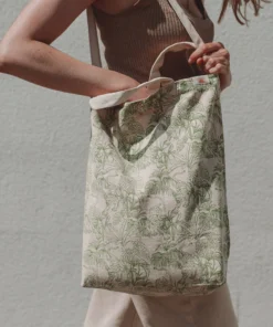 Cai & Jo New Arrivals Tiger Print Everyday Bag