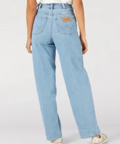 New Arrivals Wrangler Barrel 625 High Rise Jean