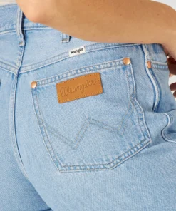 Wrangler Worldwide 661 High Rise Wide Leg Jean