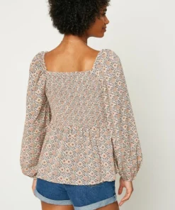 Hayden Puff Sleeve Smocked Peplum Top Womens