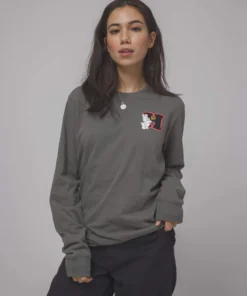 Huf Worldwide Womens Huf Giving Long Sleeve Relax T-Shirt