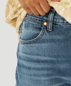 New Arrivals Wrangler Wild West 603 High Rise Straight 15 New Arrivals Wrangler Wild West 603 High Rise Straight