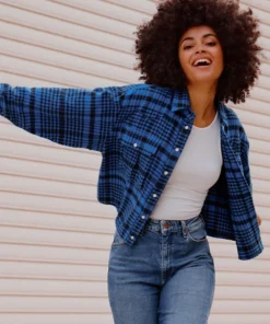 New Arrivals Wrangler Cropped Plaid Utility Shirt