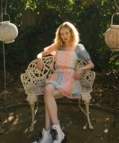 Storia New Arrivals Rainbow Daisy Crop Top