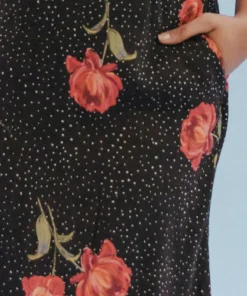 New Arrivals Love Fool Night Garden Slit Skirt