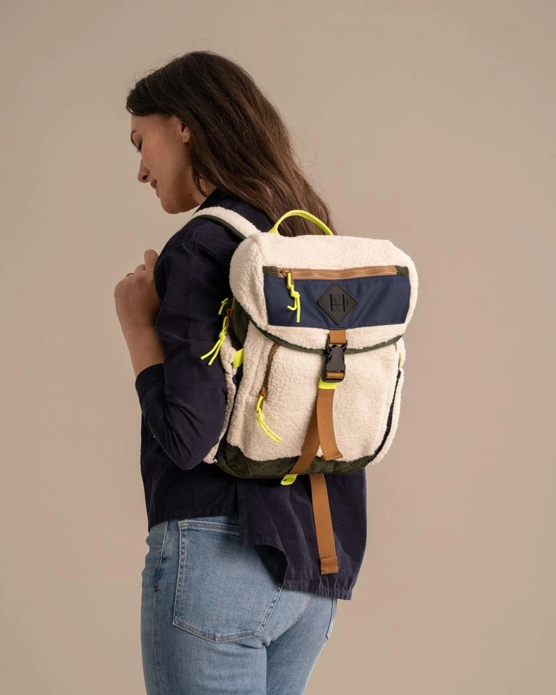 United By Blue Recycled Sherpa 9L Sidekick 4 United By Blue Recycled Sherpa 9L Sidekick